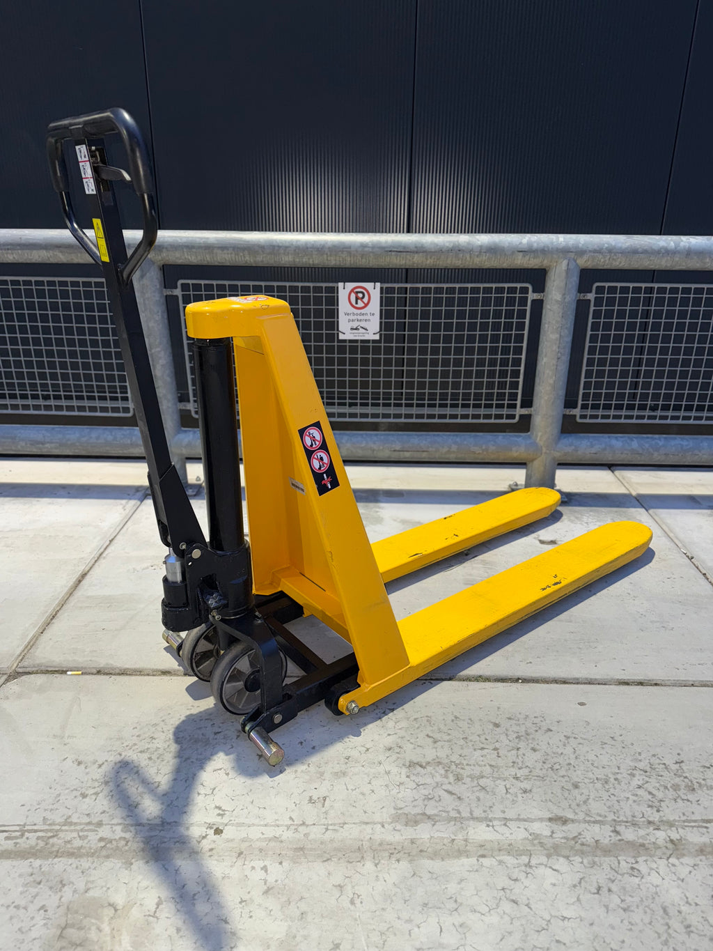 TOTAL LIFTER HAND-SCHAAR PALLETWAGEN 80CM 1000KG