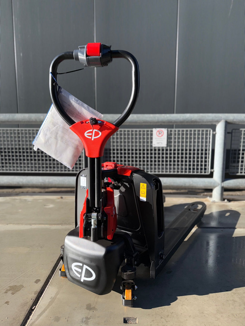 EP F4 elektrische palletwagen 1500Kg met Lithium-ion batterij - NIEUW