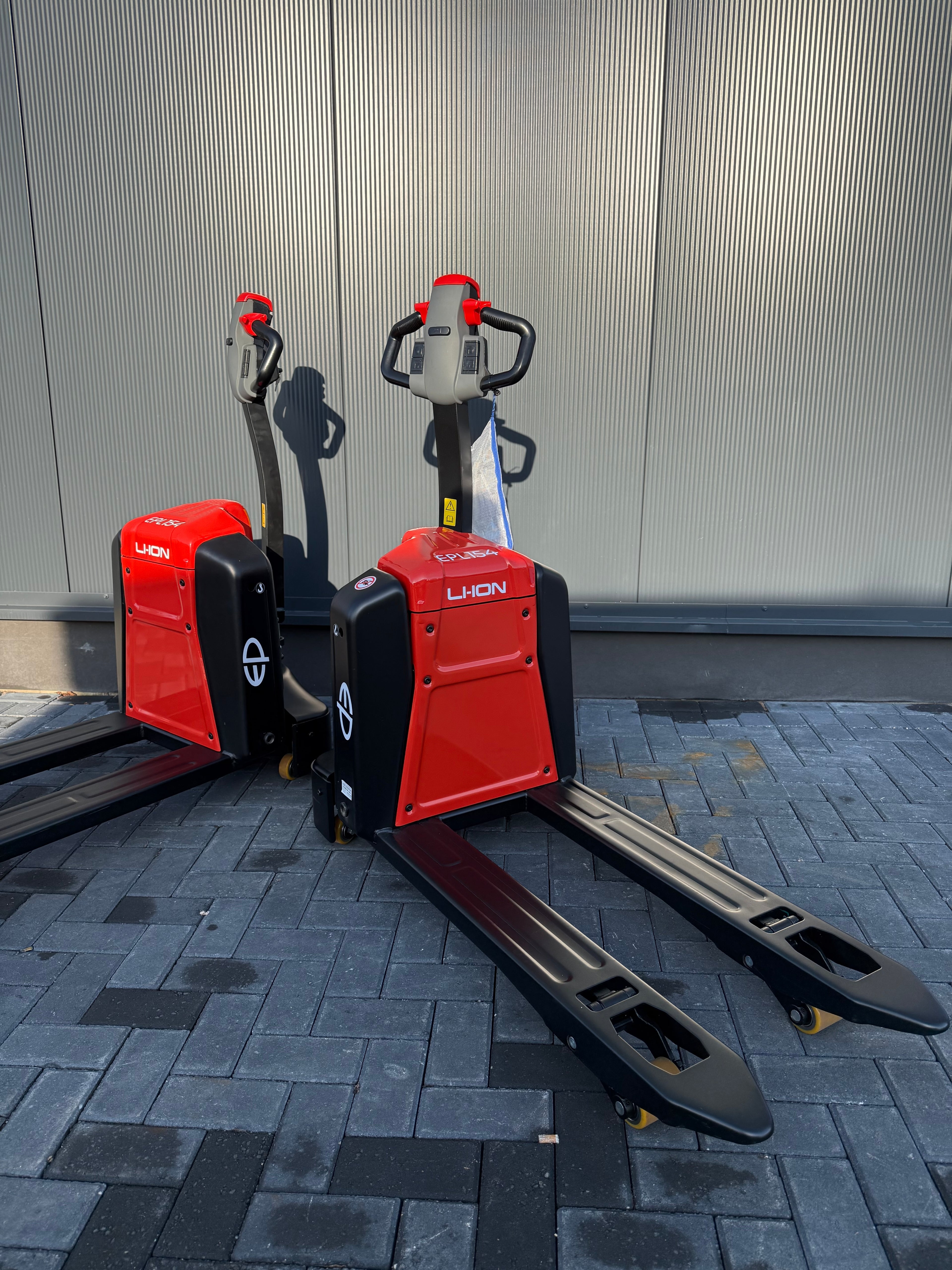 EP EPL154 Elektrische palletwagen 1500kg Compact met zwenkwielen - Nieuw