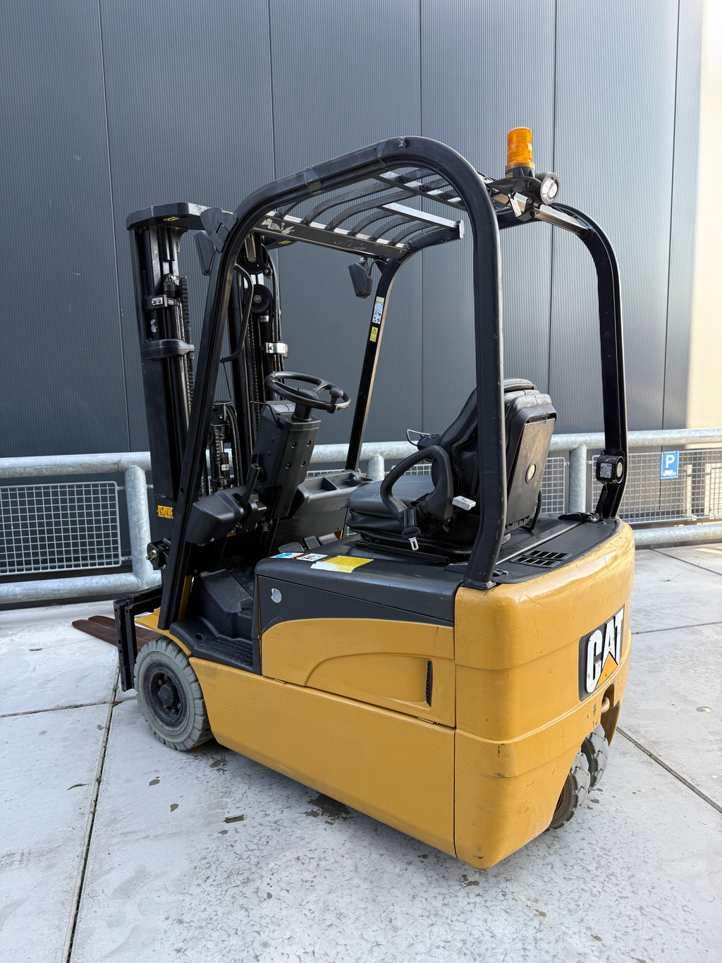 B00028 - CATERPILLAR EP16NT 1600KG TRIPLEX 4,75M 4900UUR NETTE TRUCK