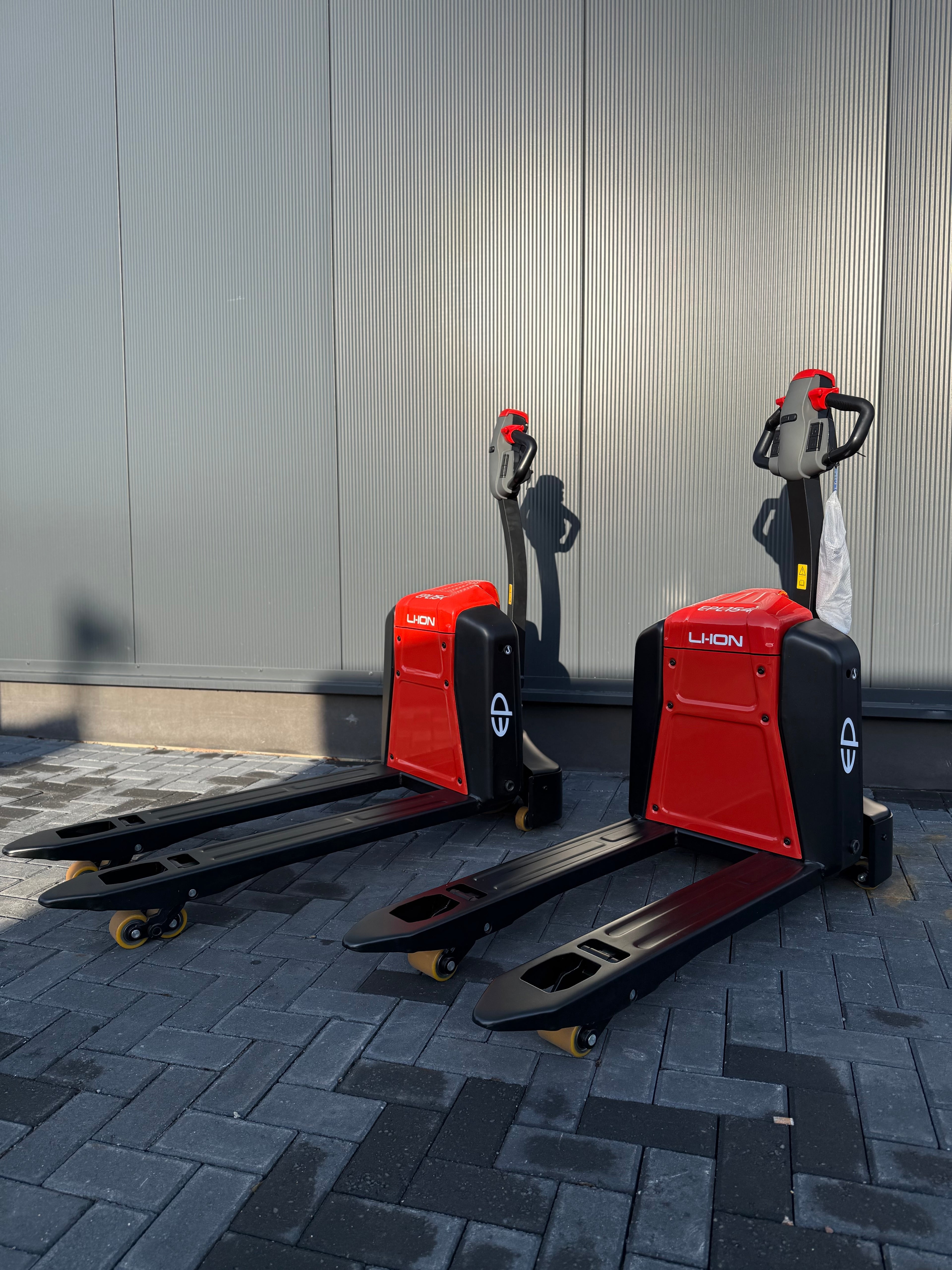 EP EPL154 Elektrische palletwagen 1500kg Compact met zwenkwielen - Nieuw