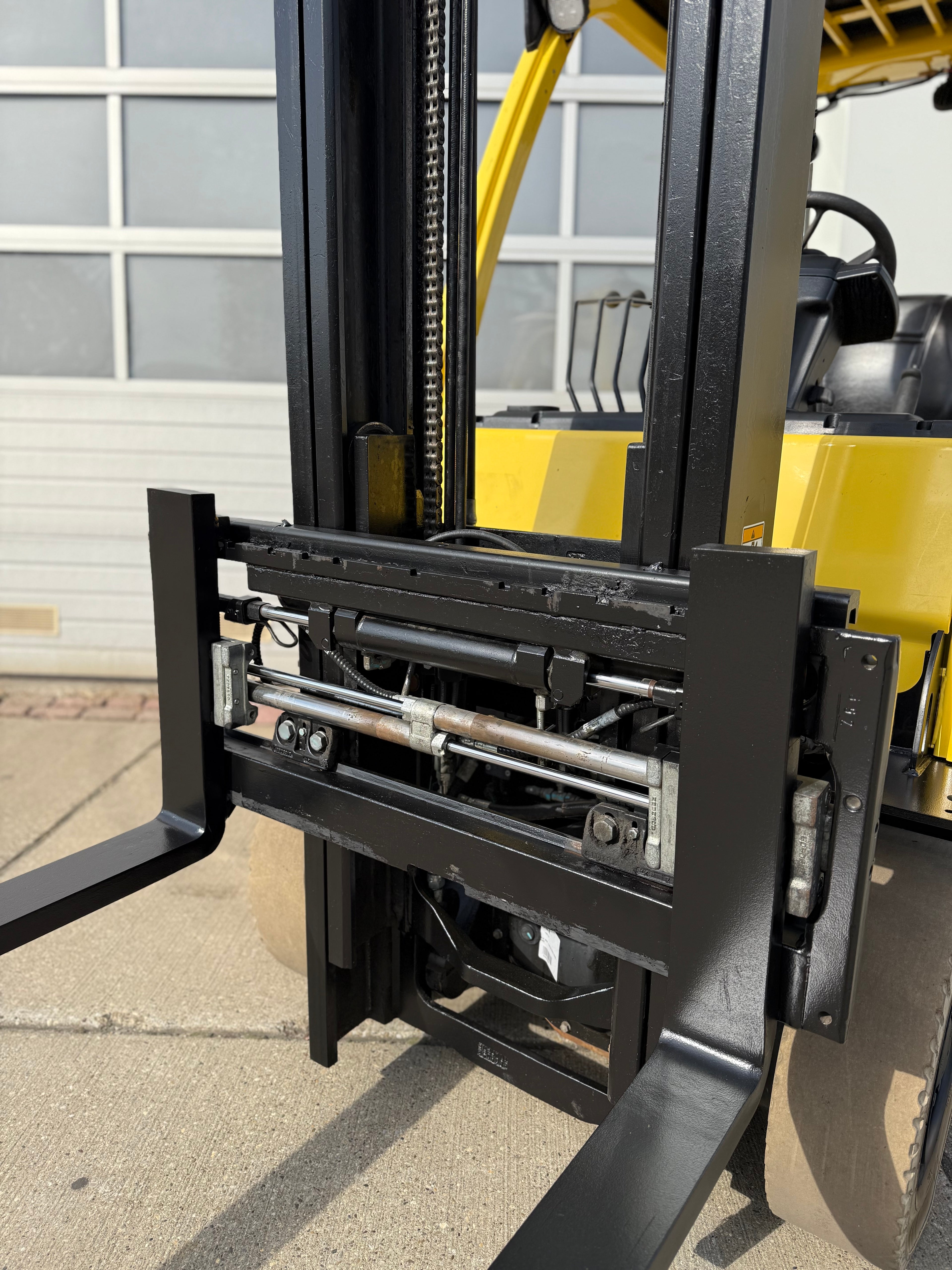 B00009 - HYSTER H2.5F 2500KG 3,80M 2500KG 5000UUR BJ. 2020 VORKVERSTELLER