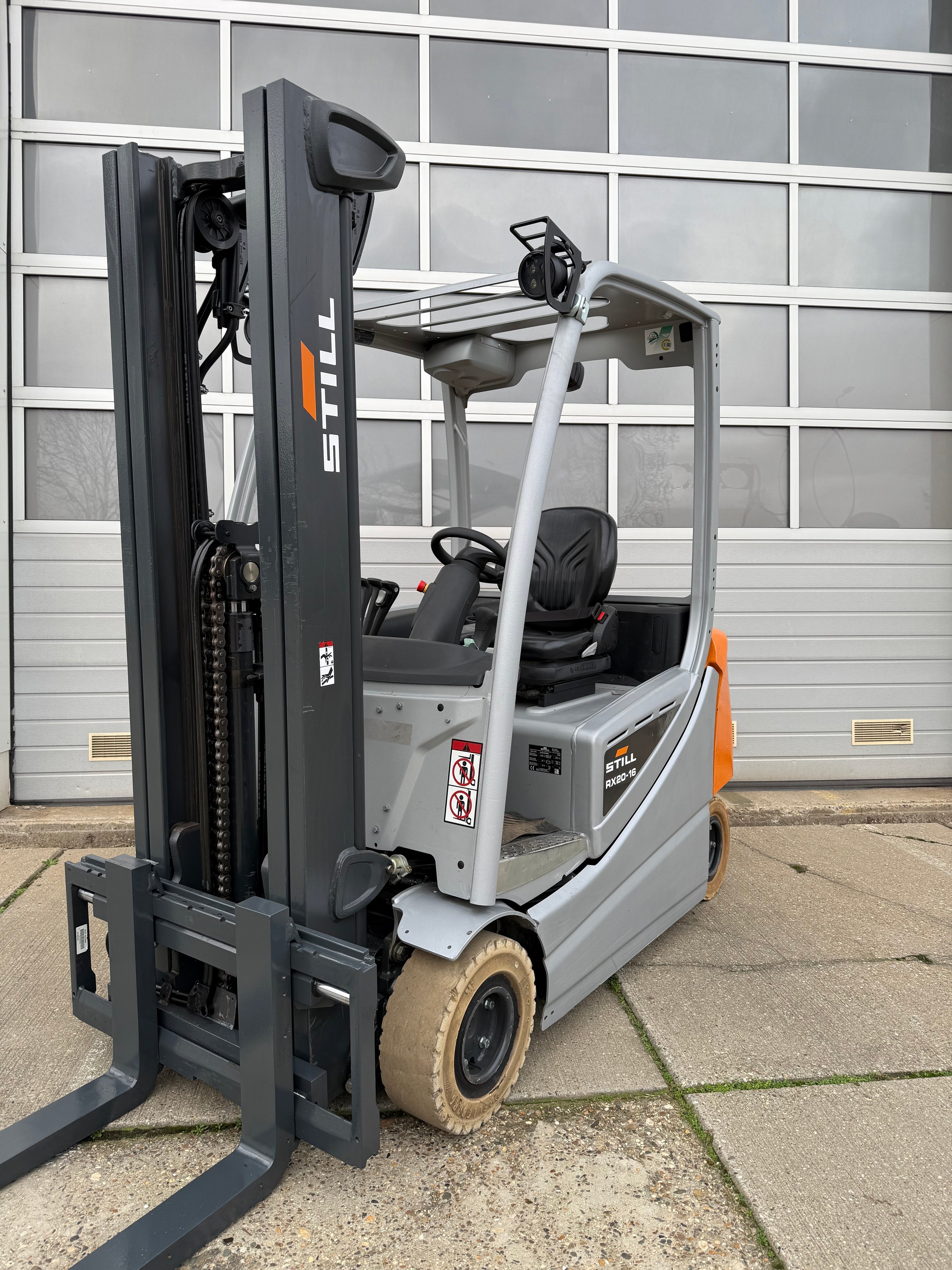 B00014 - STILL RX20-16PL 1600KG BJ.2018 3100UUR TRIPLEX 4,90M HEFTRUCK