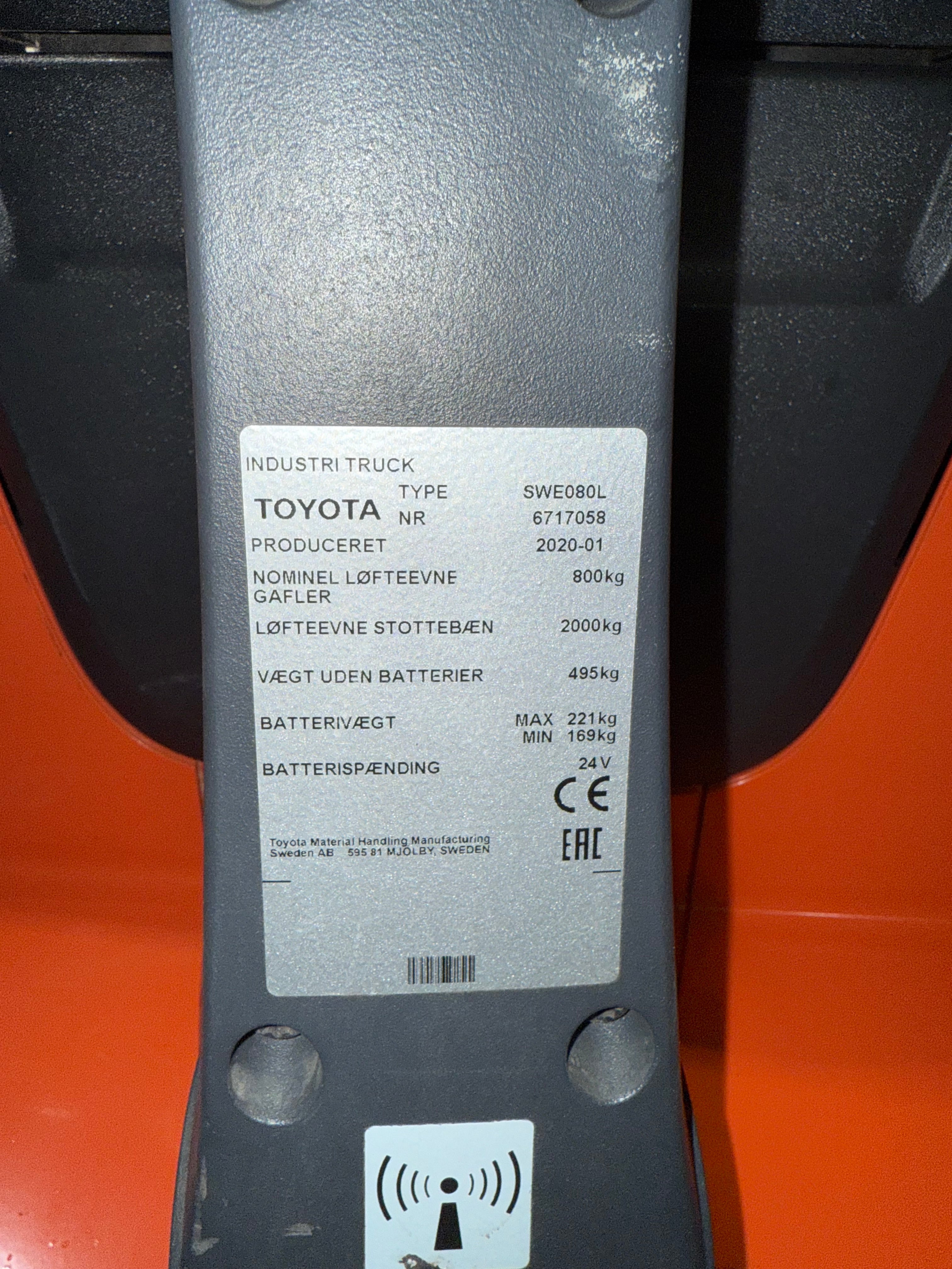 S00010 - TOYOTA BT SWE080L 2000KG BJ2020 DUPLO 1,58M 1000UUR