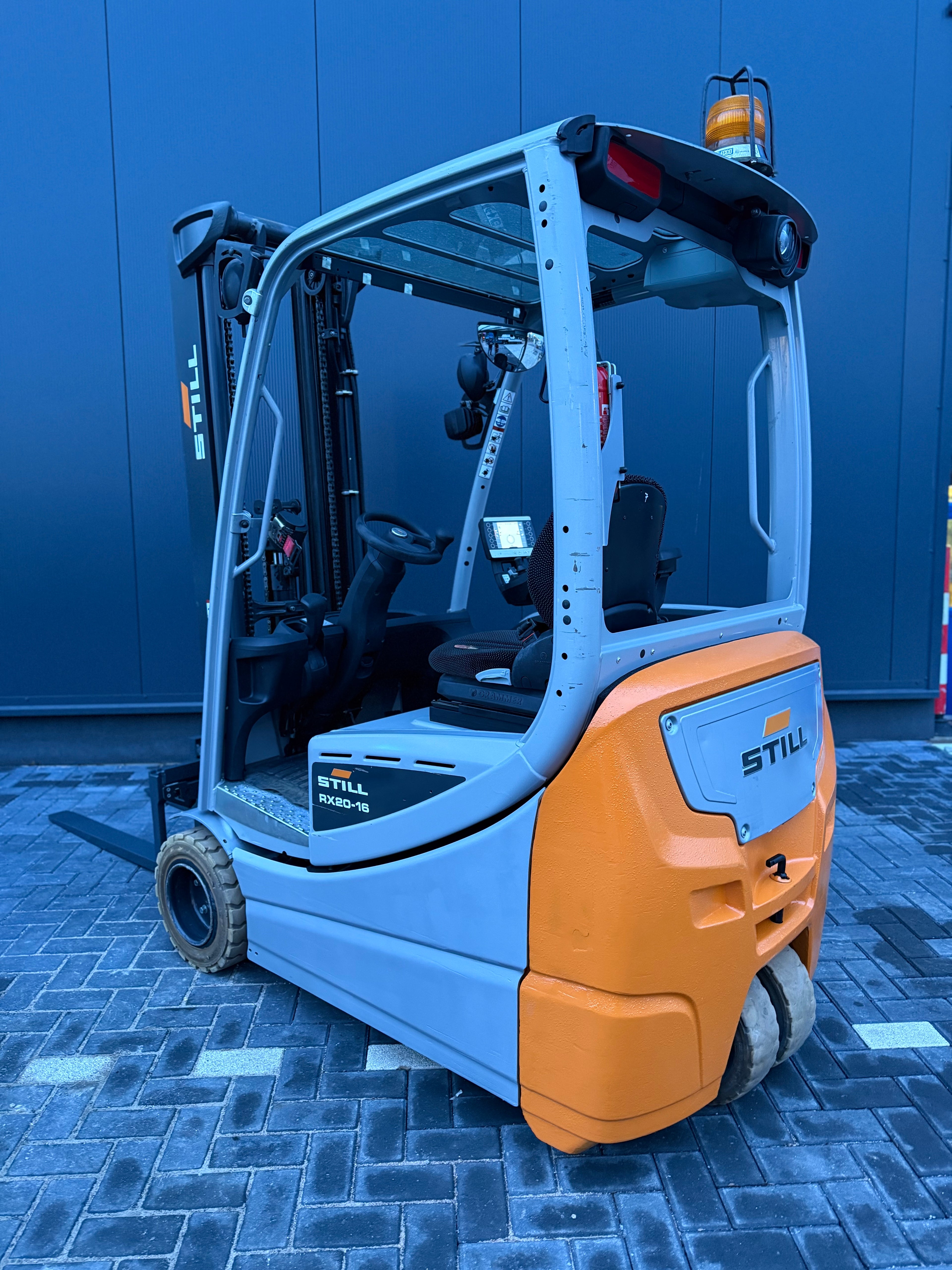 B00005 - STILL RX20-16 1600KG BJ2019 TRIPLEX 7000UUR 5.20M+SIDESHIFT