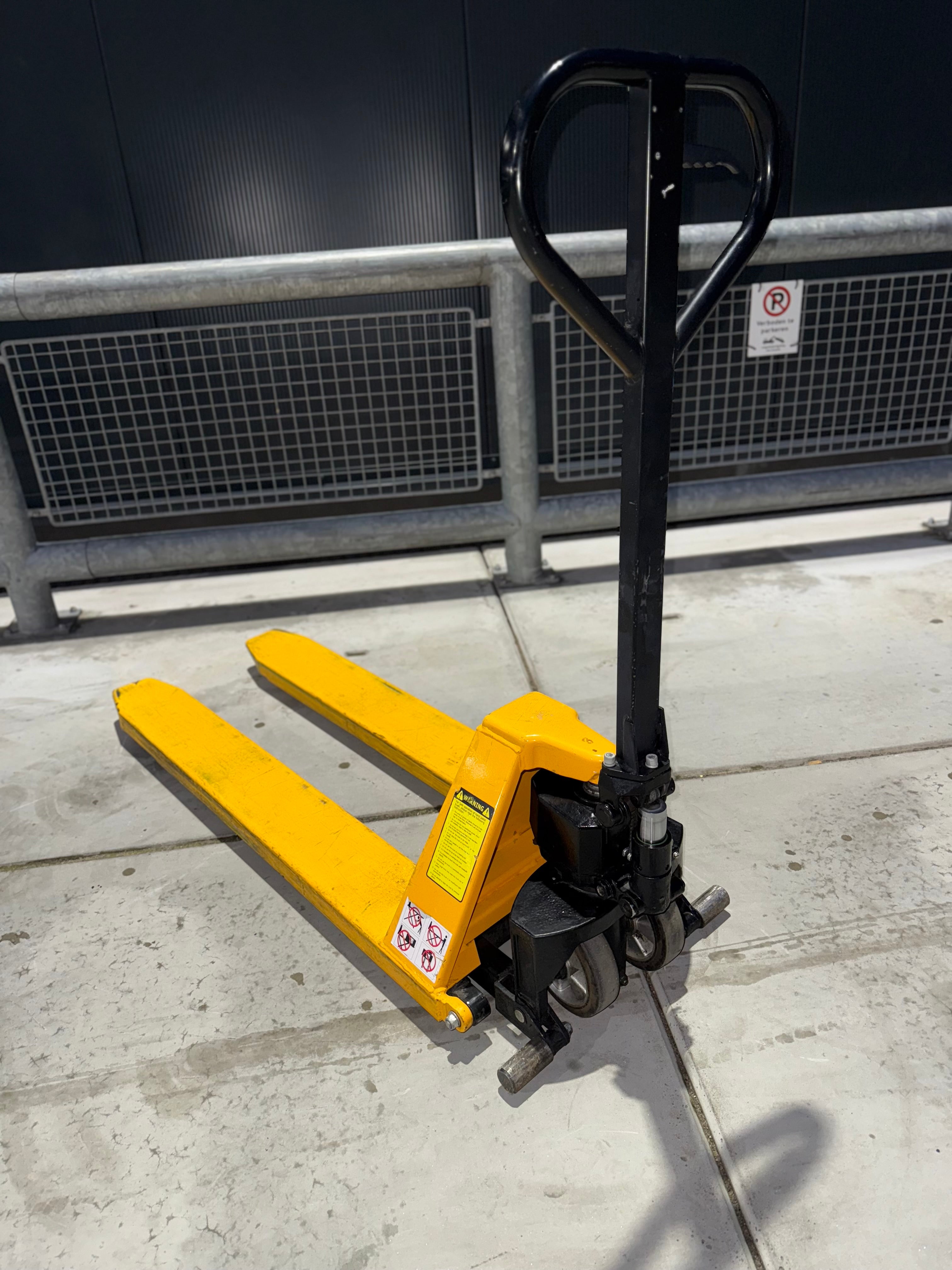 HAND-SCHAAR PALLETWAGEN 80CM 1000KG