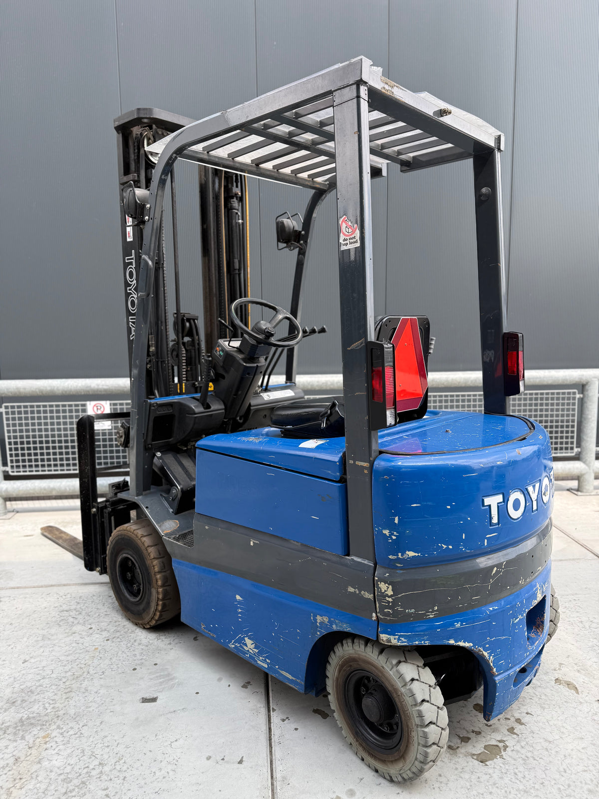 B00030 - TOYOTA FBMF16 1600KG TRIPLEX 4,70M + SIDE SHIFT GOEDE TRUCK