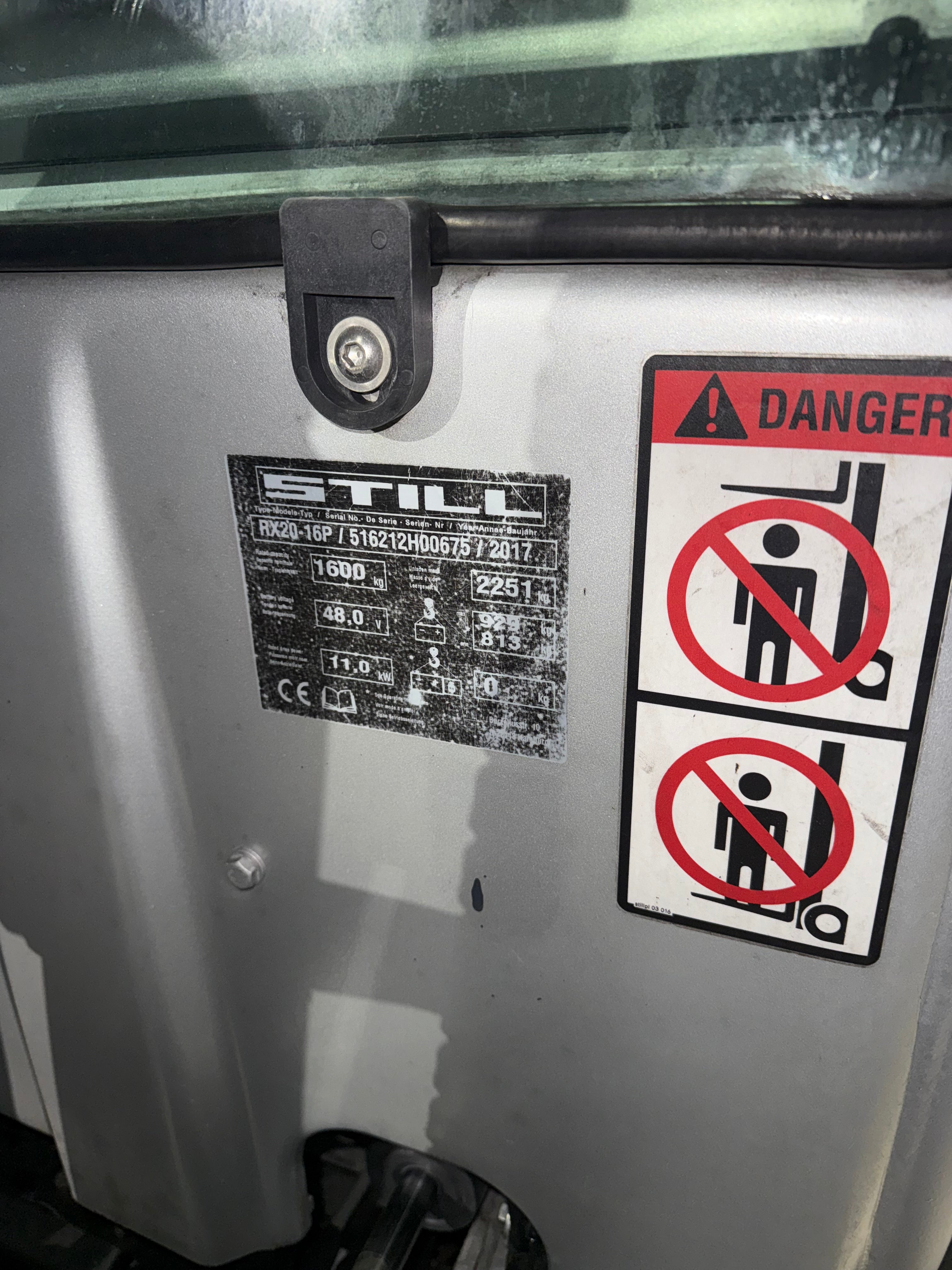 B00008 - STILL RX20-16P 1600KG TRIPLEX 4.30M BJ2017 NETTE MACHINE