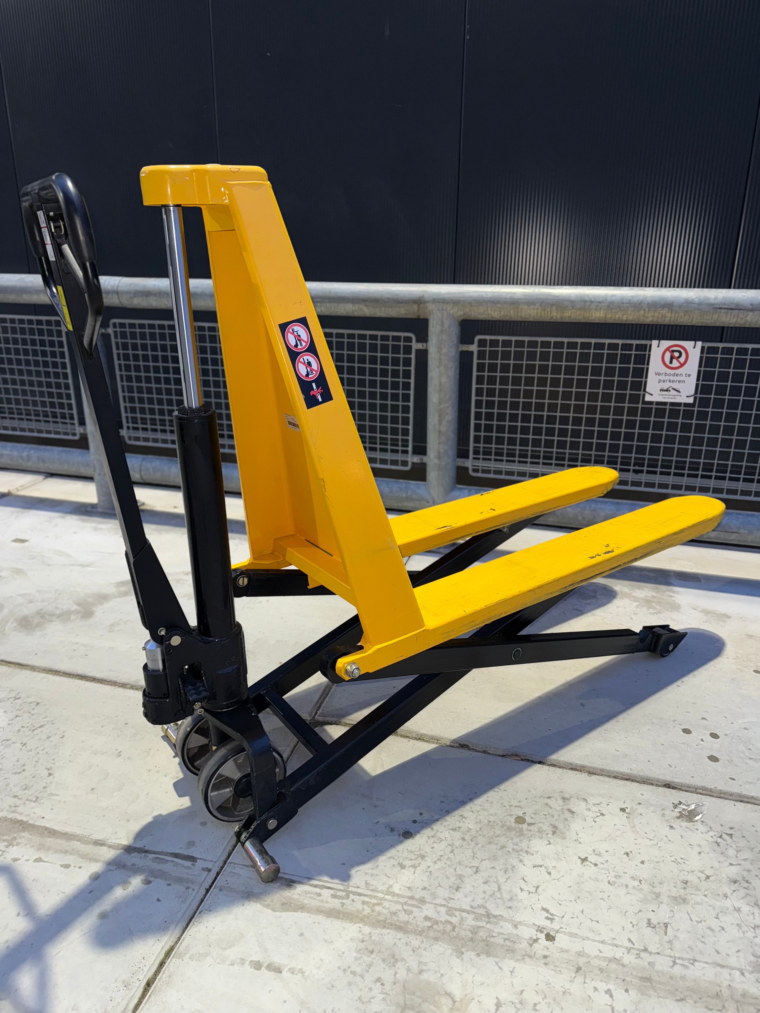 TOTAL LIFTER HAND-SCHAAR PALLETWAGEN 80CM 1000KG