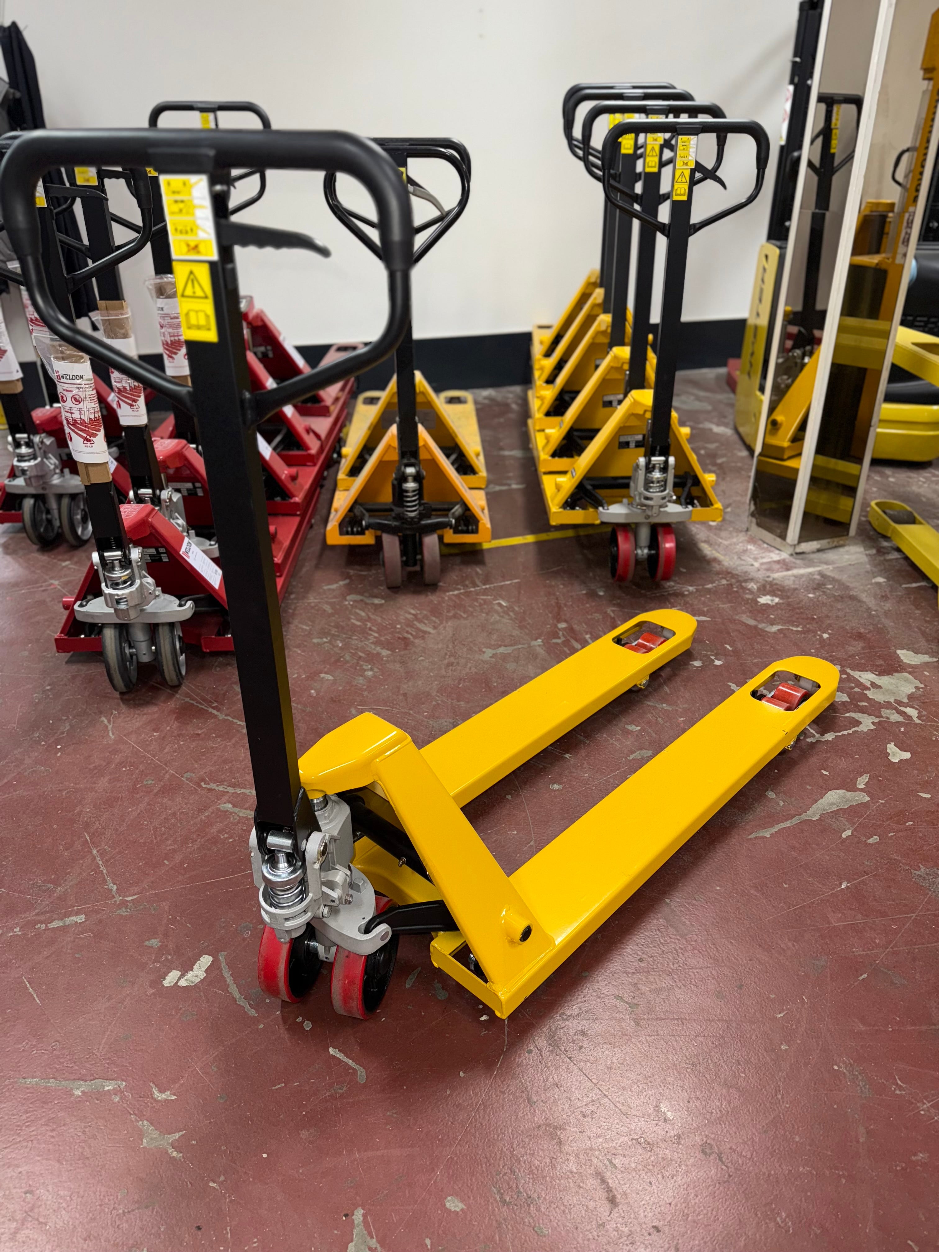 HPTD25 PALLETWAGEN 2500KG 540X1150MM UIT VOORRAAD