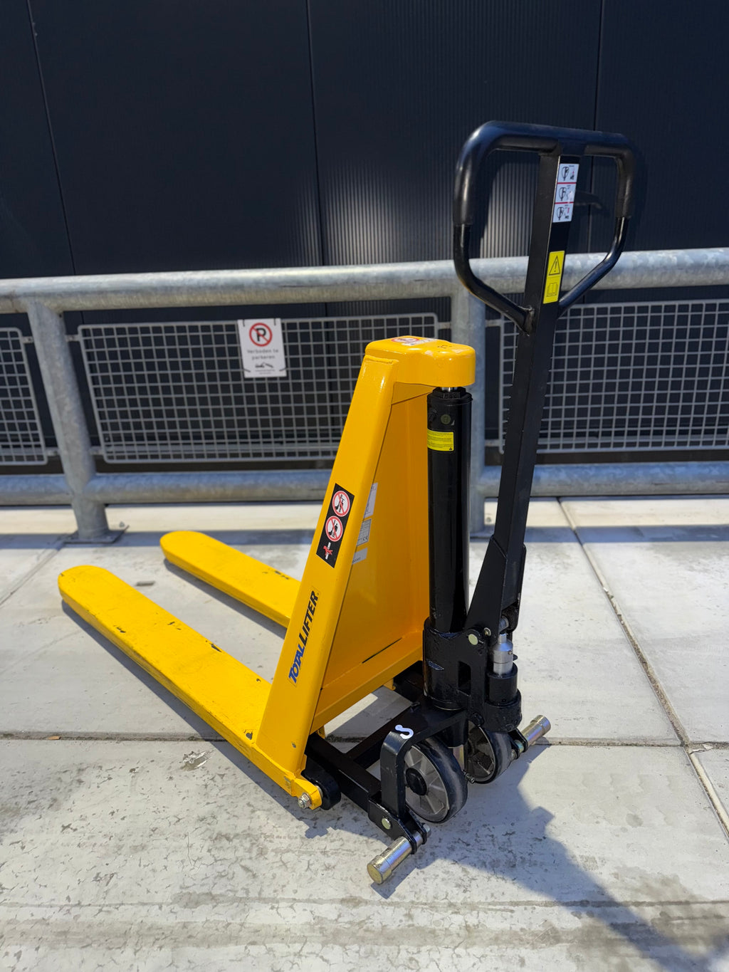 TOTAL LIFTER HAND-SCHAAR PALLETWAGEN 80CM 1000KG