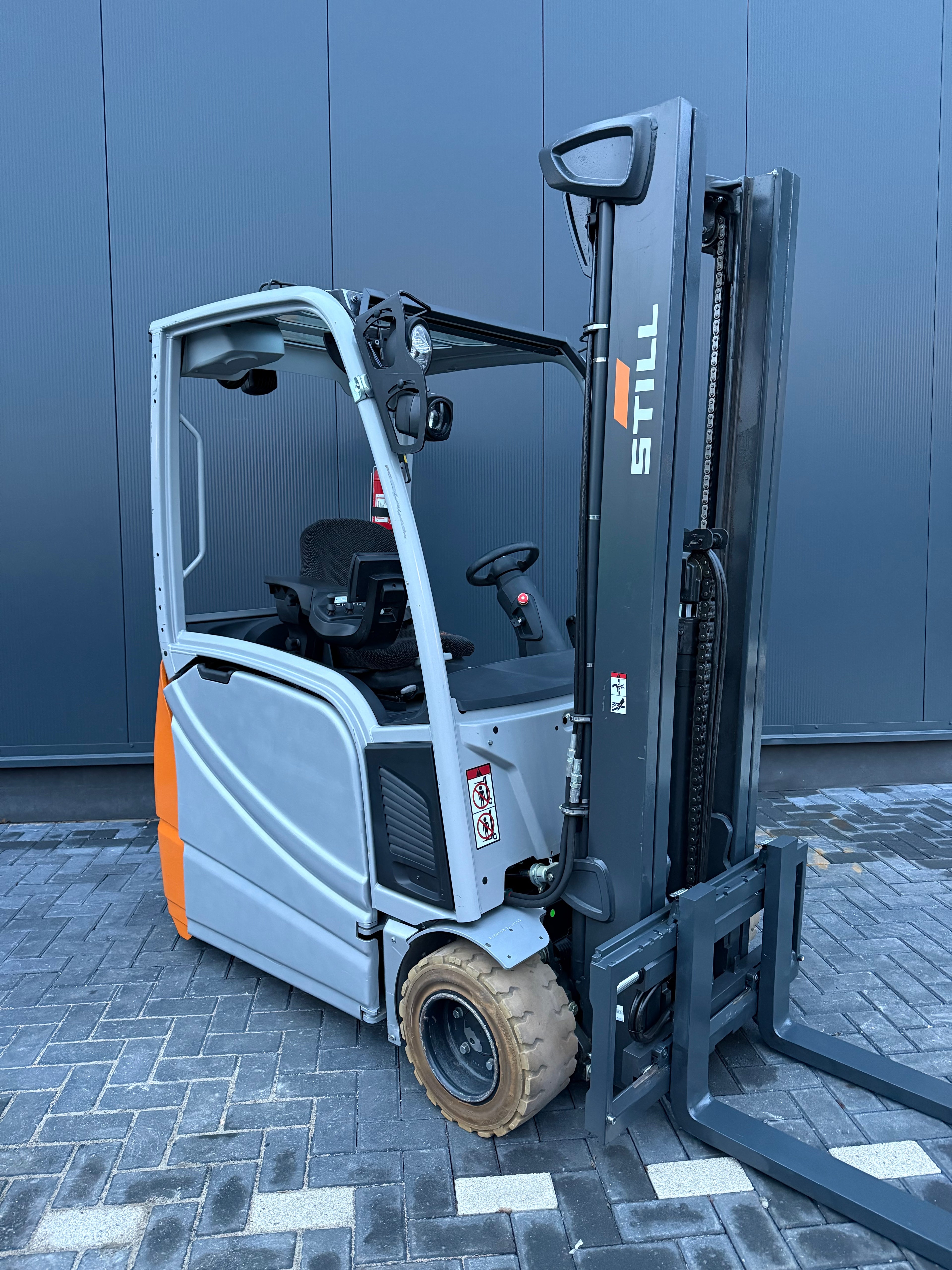 B00005 - STILL RX20-16 1600KG BJ2019 TRIPLEX 7000UUR 5.20M+SIDESHIFT